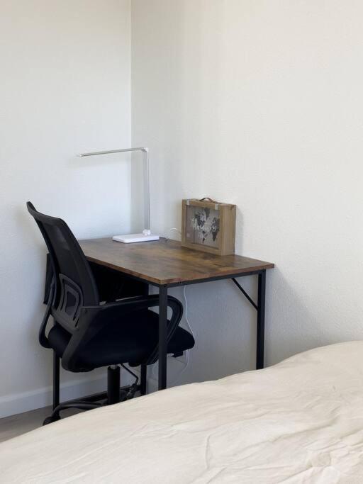 Modern Retreat 1 Mi. From Disney Anaheim Esterno foto